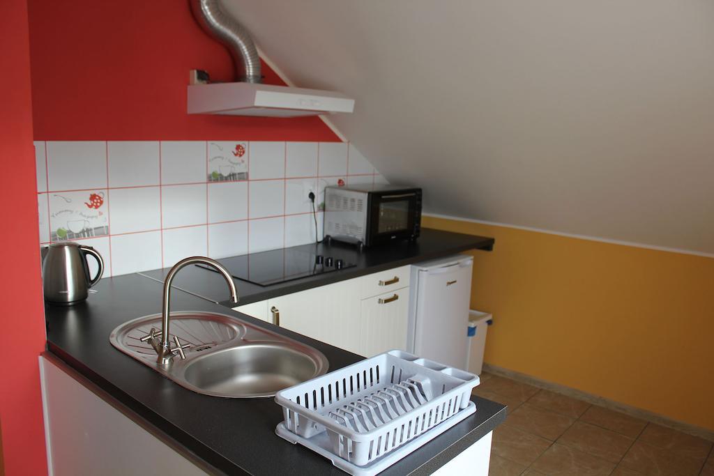 Sloneczna Zagroda - Sunny Ridge Farm Laczna  Zimmer foto